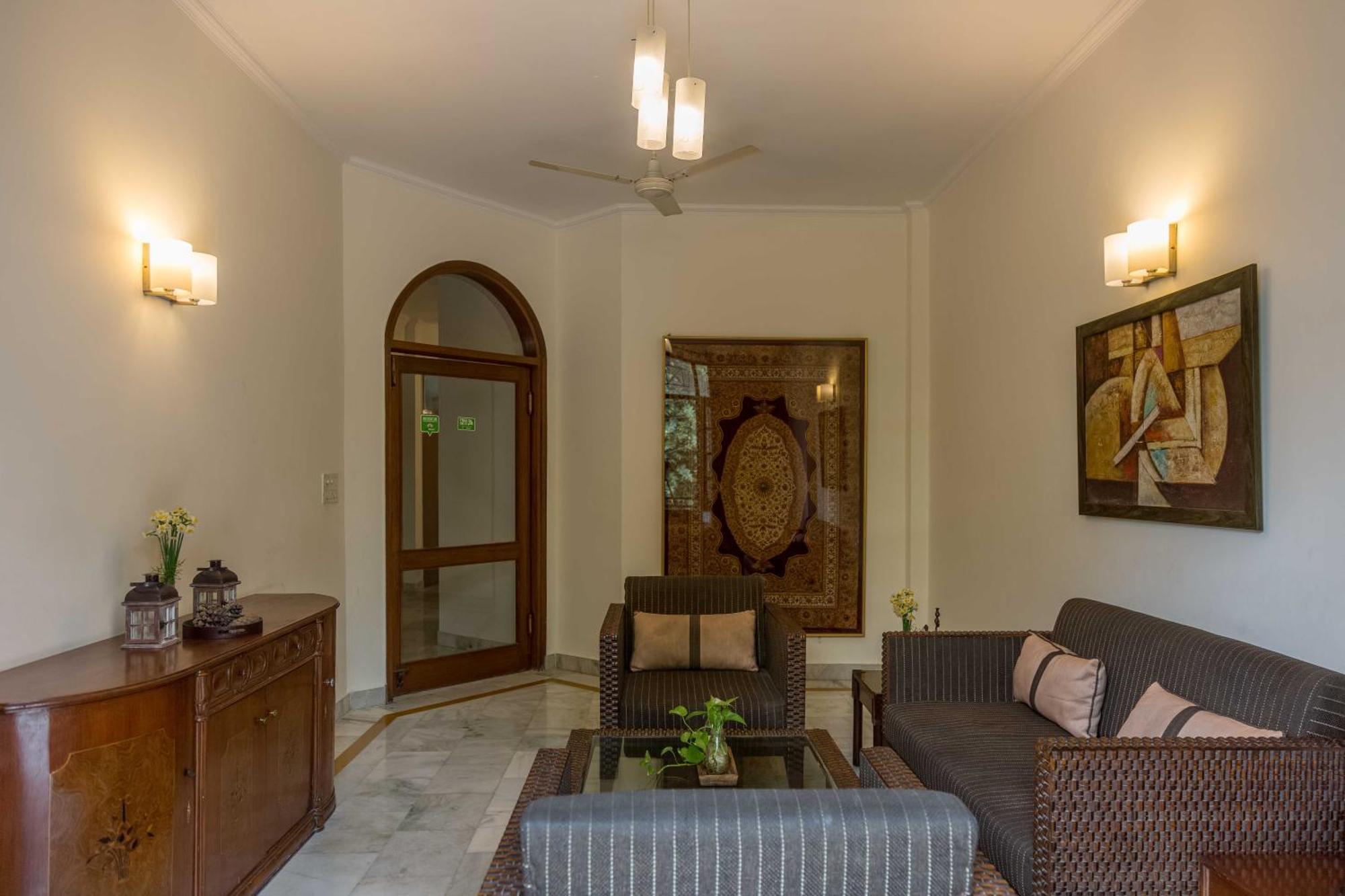 ניו דלהי Woodpecker Apartments Hauz Khas מראה חיצוני תמונה