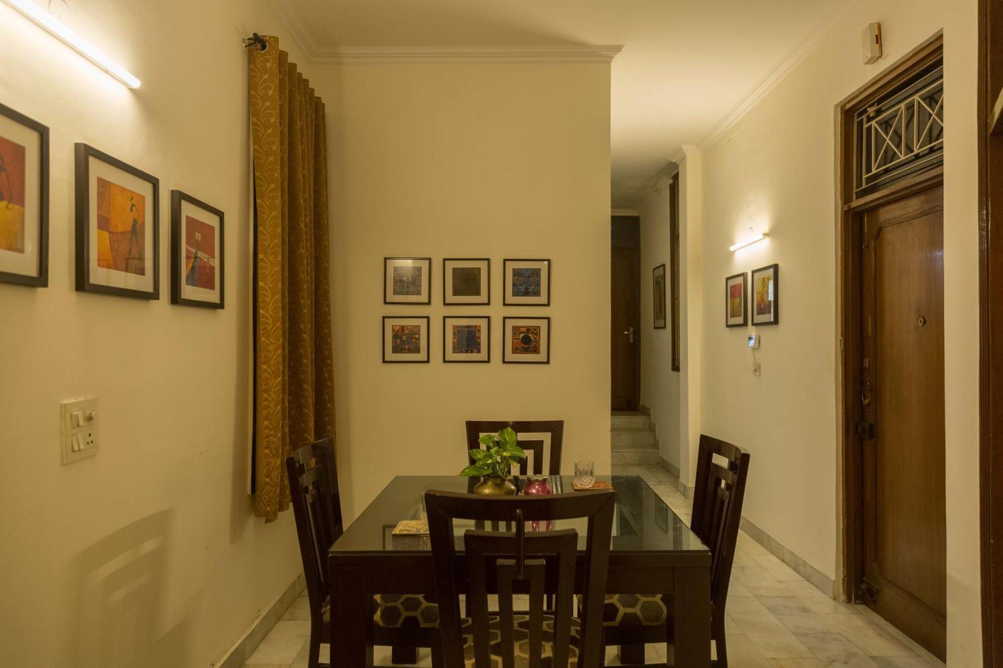 ניו דלהי Woodpecker Apartments Hauz Khas מראה חיצוני תמונה