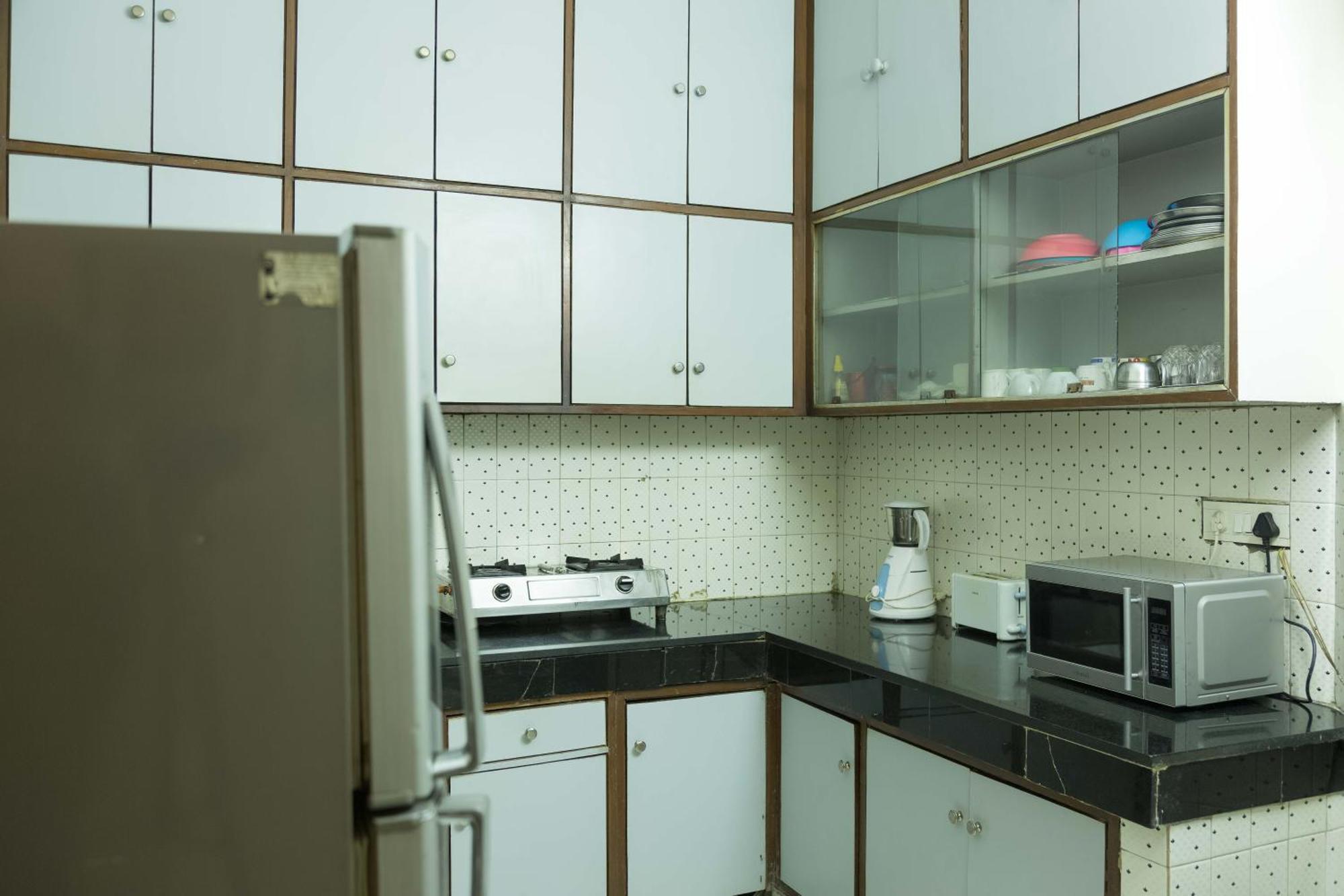 ניו דלהי Woodpecker Apartments Hauz Khas מראה חיצוני תמונה