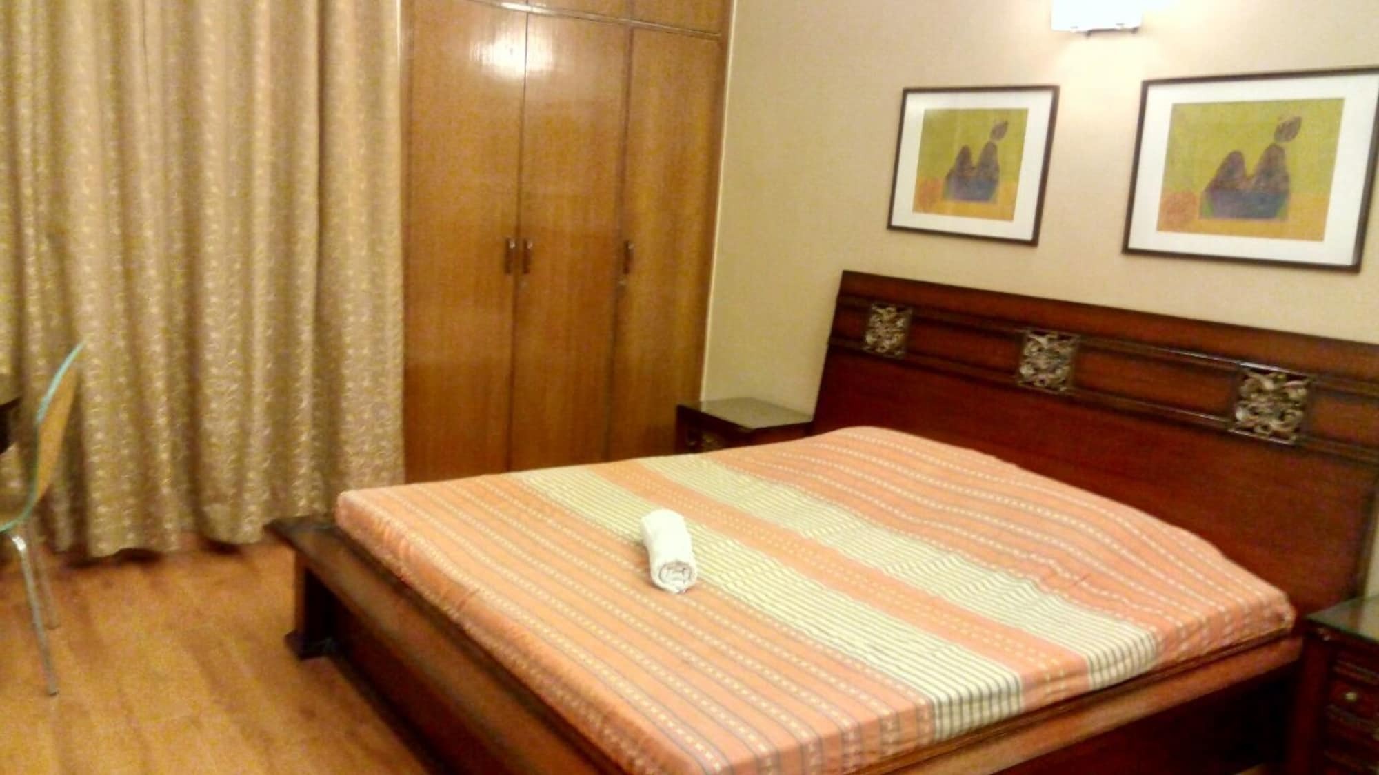 ניו דלהי Woodpecker Apartments Hauz Khas מראה חיצוני תמונה